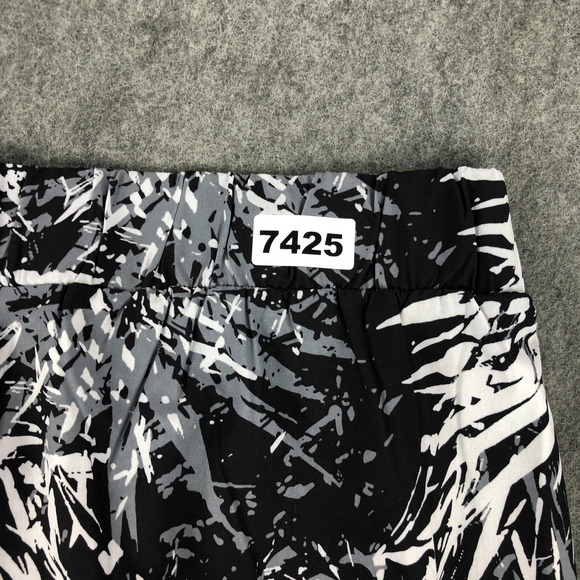 NEW Fabletics Womens Coverup Skirt Small 4/6 Black White Tropical Wrap-Front - Picture 10 of 10